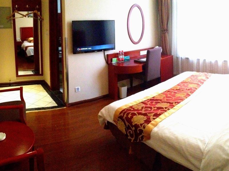 Greentree Inn Bole Wanxianghui Express Hotel Buitenkant foto