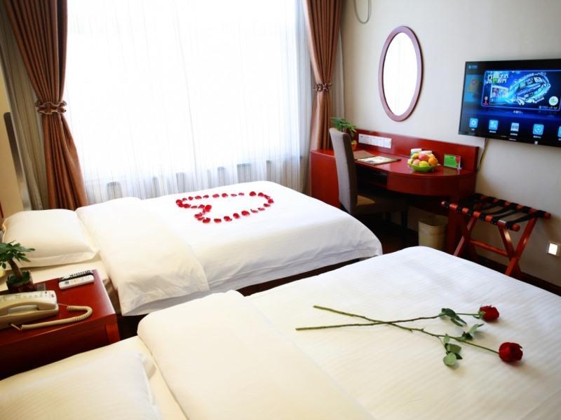 Greentree Inn Bole Wanxianghui Express Hotel Buitenkant foto